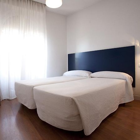 Hostal Santa Isabel Мадрид Номер фото
