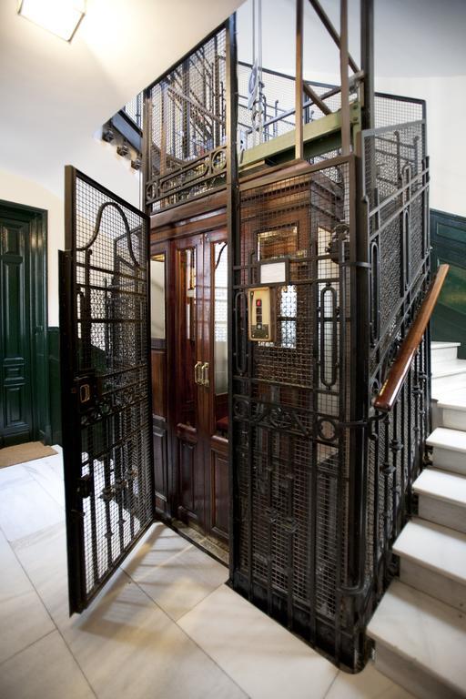 Hostal Santa Isabel Мадрид Экстерьер фото