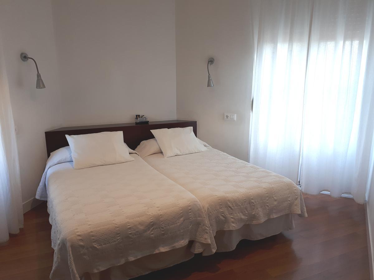 Hostal Santa Isabel Мадрид Экстерьер фото