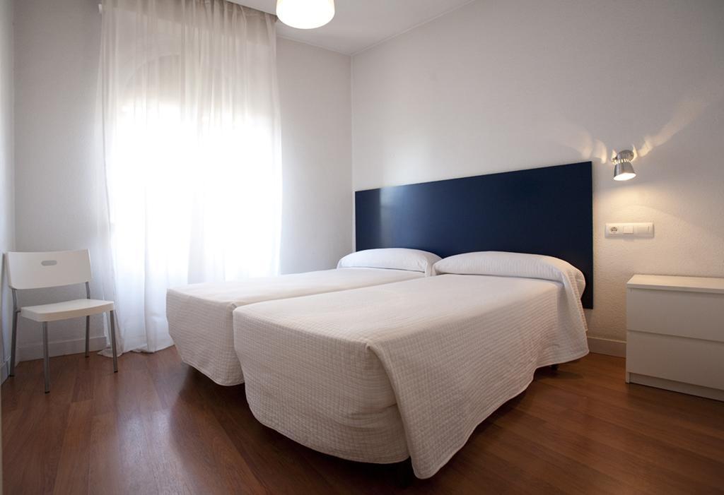Hostal Santa Isabel Мадрид Номер фото